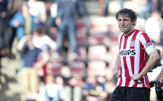 團隊顯然在 團隊顯然在