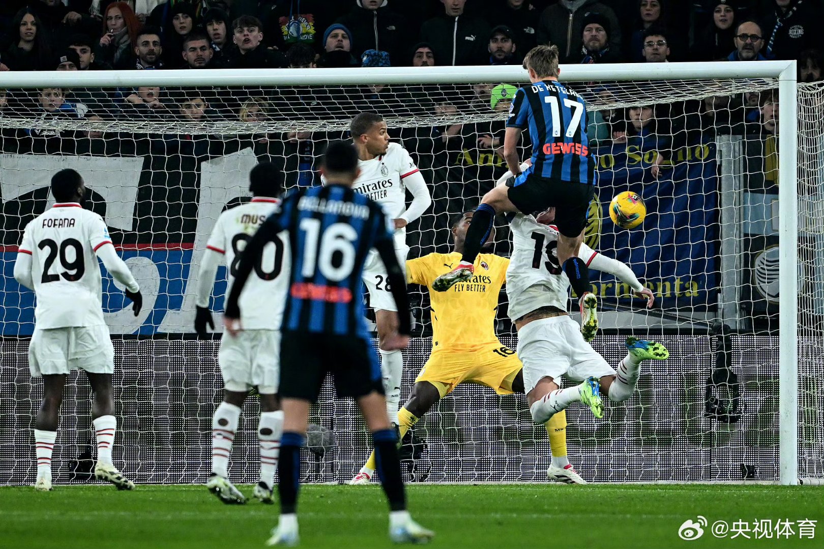 他们通过 他们通过