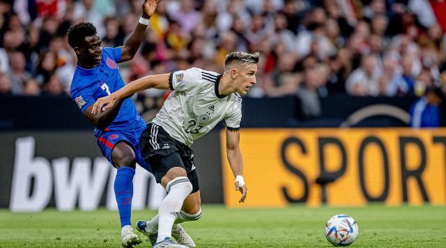 伊尼戈显现 伊尼戈显现